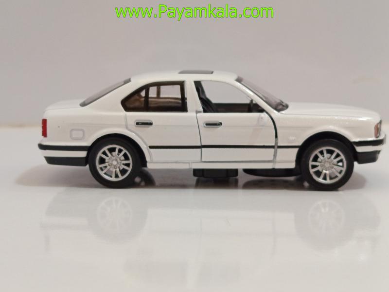 ماکت ماشین فلزی ب ام و سری 5 (BMW E34) مقیاس 1:36 سفید