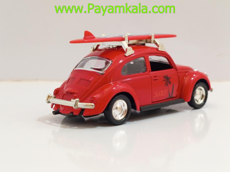 ماشین فلزی فولکس بیتل با تخته موج سواری قرمز