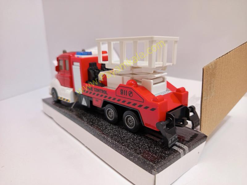 ماکت ماشین آتشنشانی 911 عقبکش (6001 1:38) قرمز