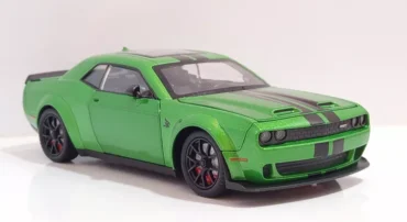 ماشین فلزی دوج اسپرت (DODGE SRT CHEZHI) (1:24) سبز