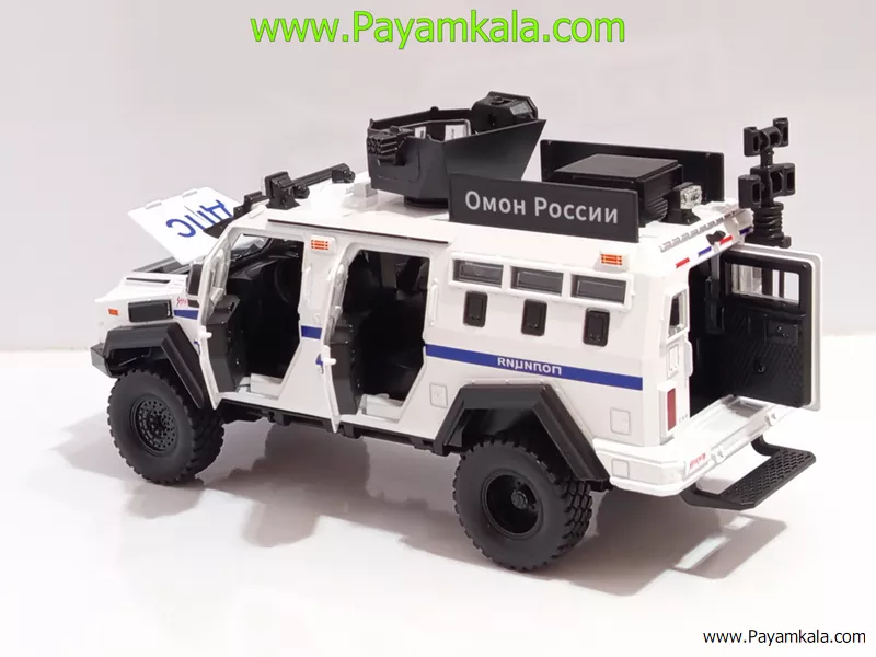 ماشین فلزی تراداین گورکا پلیس (Terradyne Gurkha) (CHEZHI 1:24) سفید