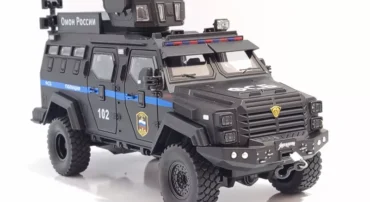 ماشین فلزی تراداین گورکا پلیس (Terradyne Gurkha) (CHEZHI 1:24) مشکی